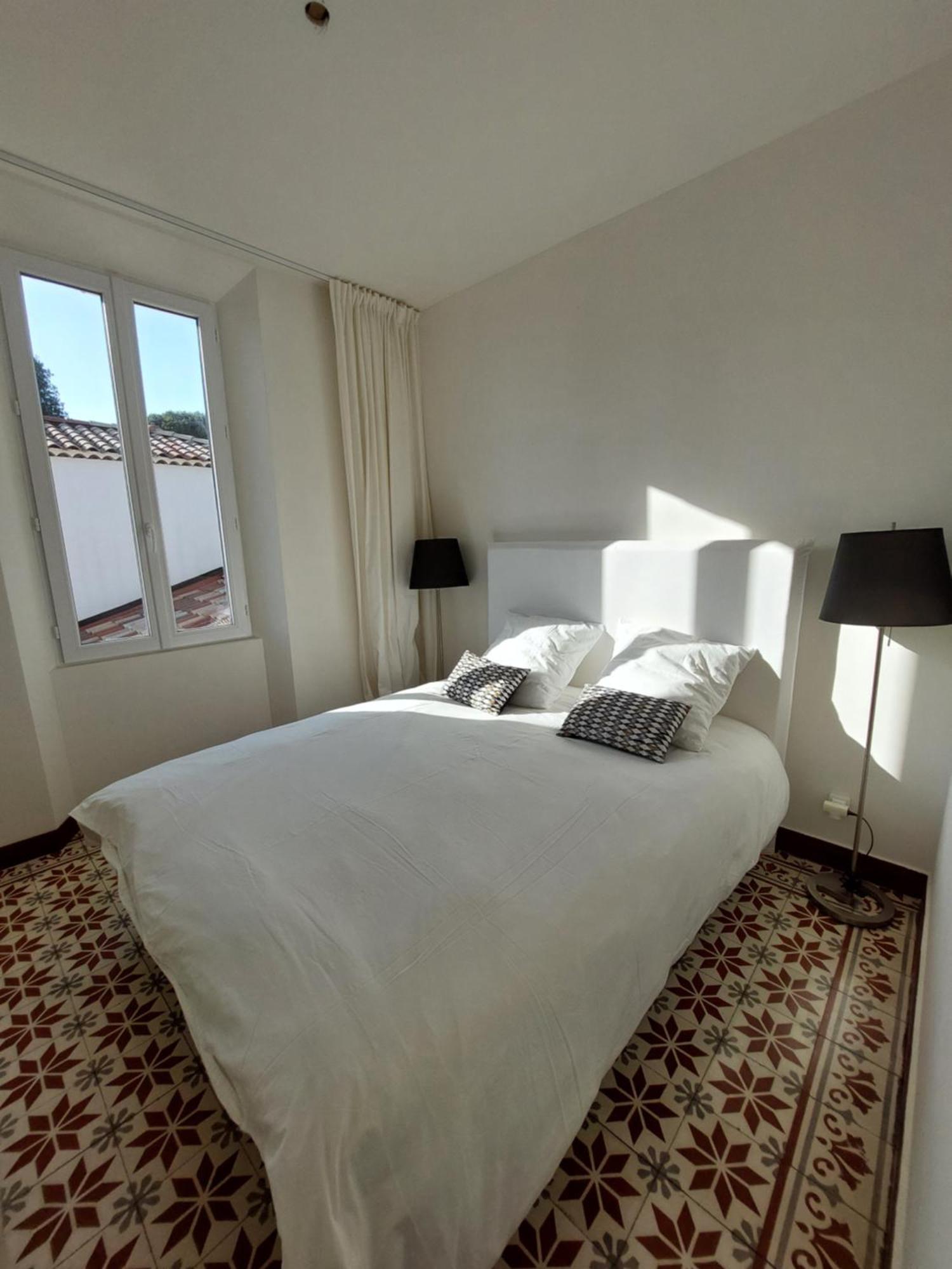 La Suite 68 Bandol Avec Jardin Et Parking Privatif Luaran gambar